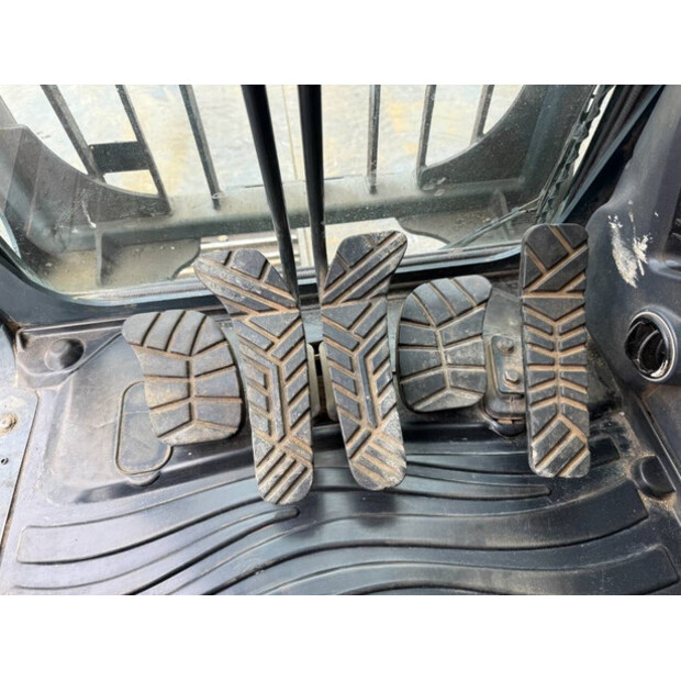 2018 Hyundai HX380L-44006105