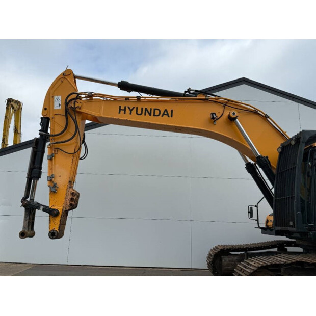 2018 Hyundai HX380L-44006110