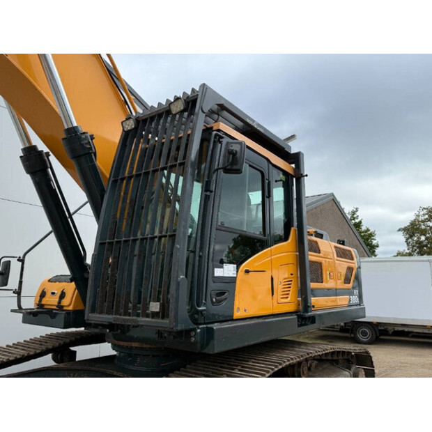 2018 Hyundai HX380L-44006113
