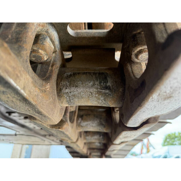 2018 Hyundai HX380L-44006118