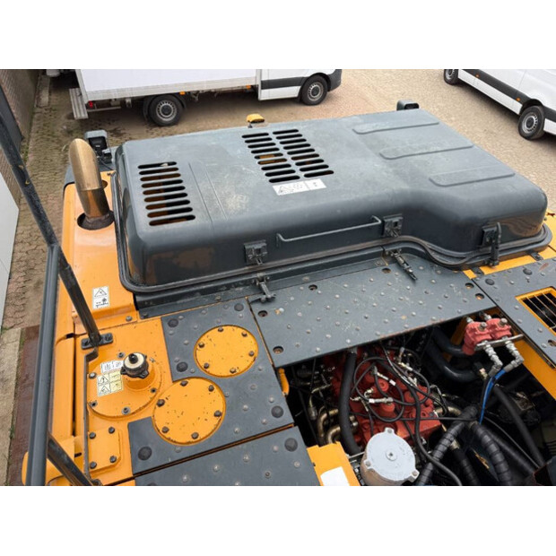 2018 Hyundai HX380L-44006122