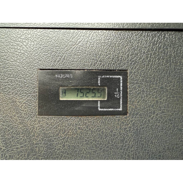 2018 Hyundai HX380L-44006125