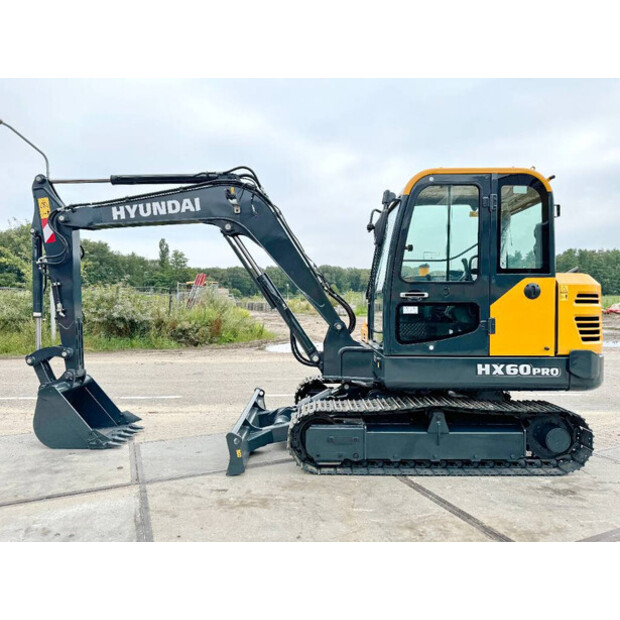 2024 هيونداي HX60PRO-44006126