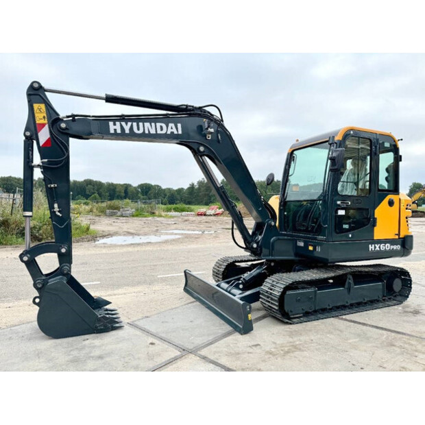 2024 هيونداي HX60PRO-44006127