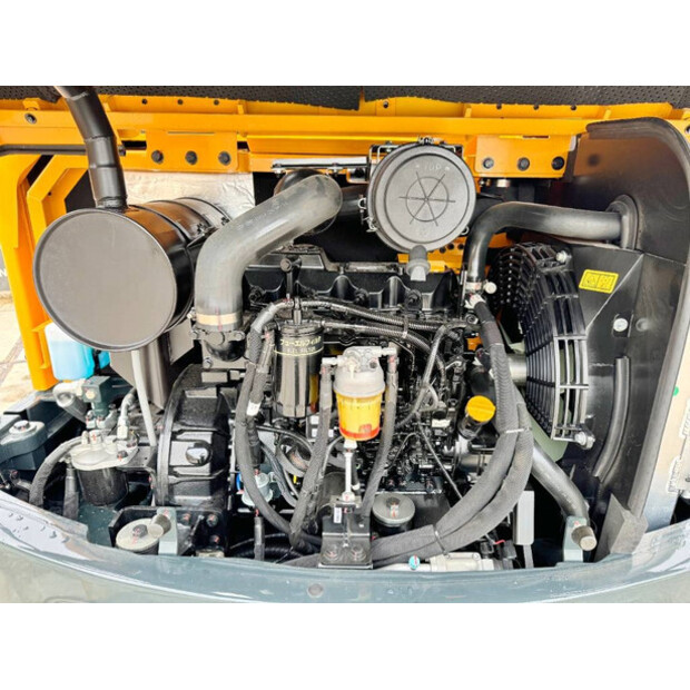 2024 هيونداي HX60PRO-44006144