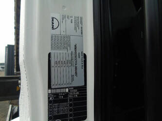 2013-man-tgs-32-400-1389927-44006511