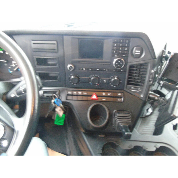 2014 Mercedes-Benz ANTOS 1924-44006536