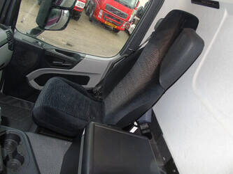 2014-mercedes-benz-antos-1924-1389928-44006539