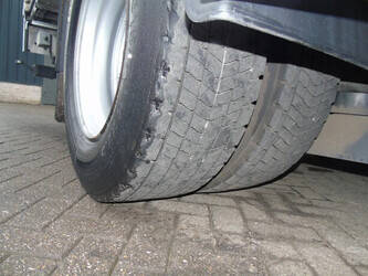 2014-mercedes-benz-antos-1924-1389928-44006545