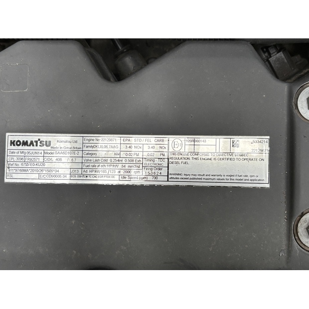 2017 كوماتسو PC210LC-10-44012576