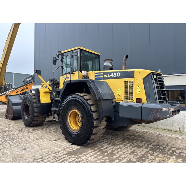 2005 كوماتسو WA480-5H-44012632