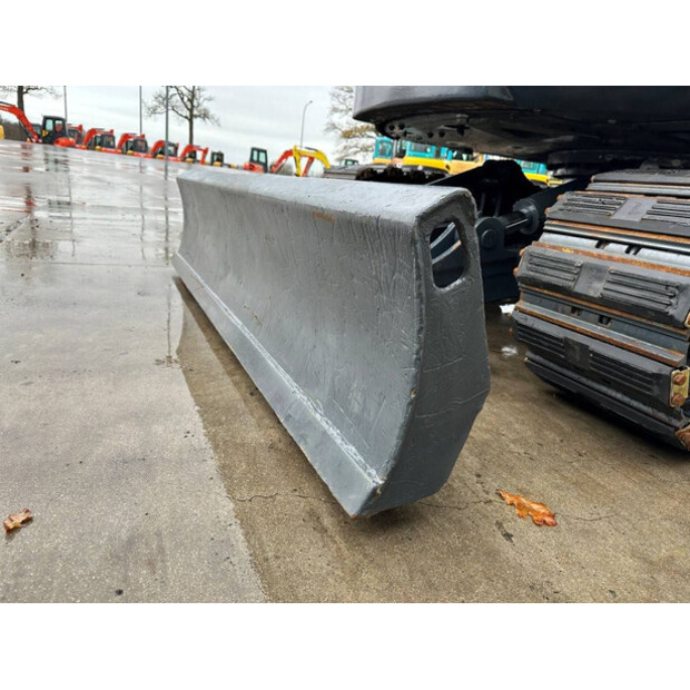 2014 Neuson 8003-44018930