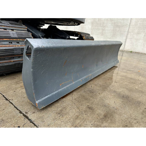 2014 Neuson 8003-44018932