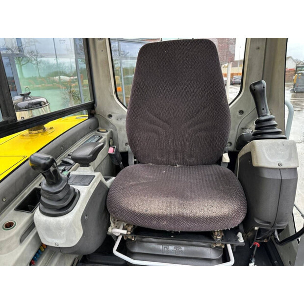 2014 Neuson 8003-44018942