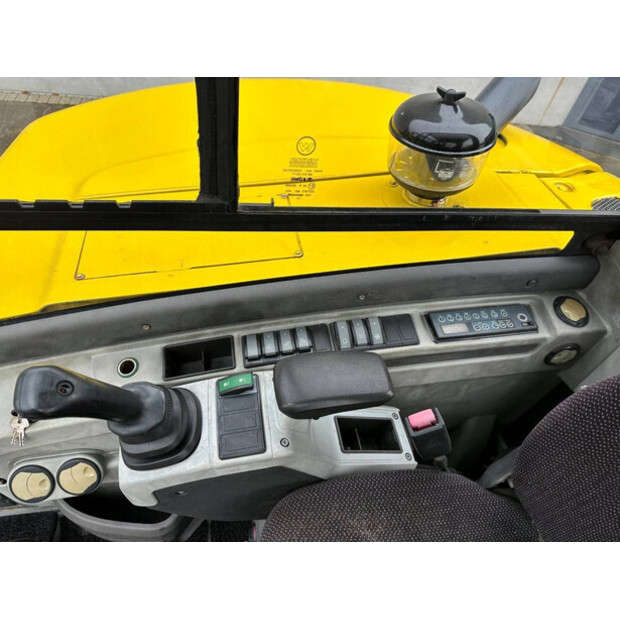 2014 Neuson 8003-44018943