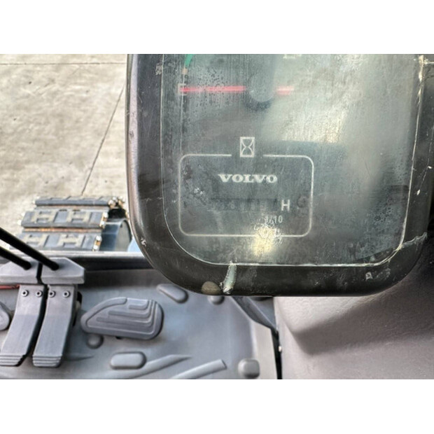 2017 فولفو EC55D-44018987