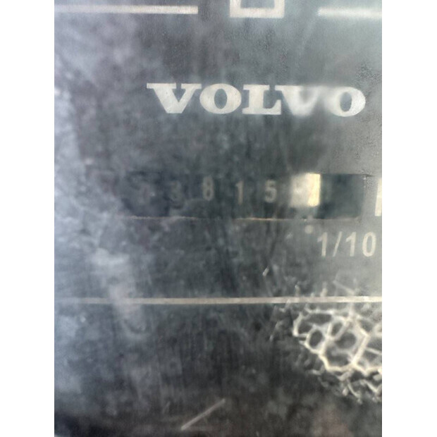 2017 فولفو EC55D-44018988