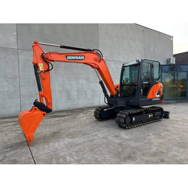 2017 دووسان DX55-9C-44018991