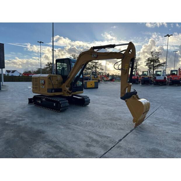 2015 Caterpillar 305.5E2-44019035