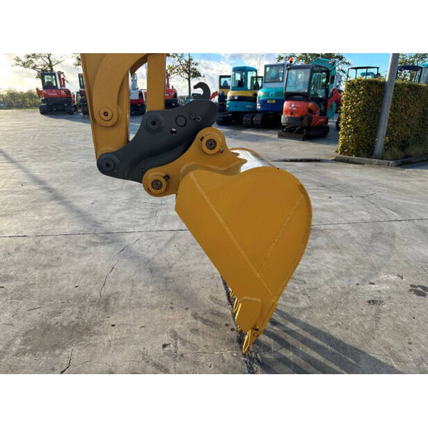 2015 Caterpillar 305.5E2-44019042