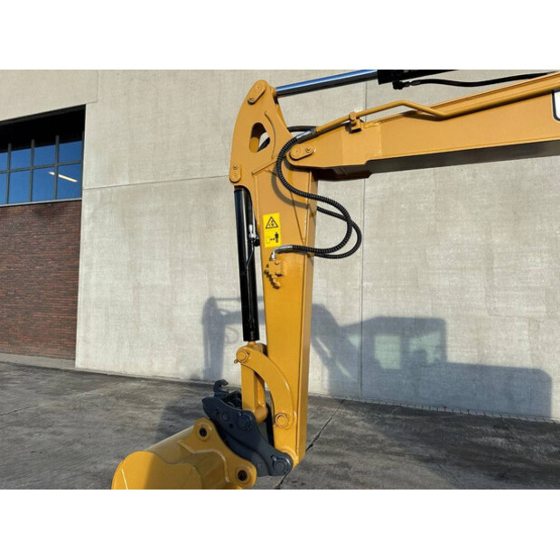 2015 Caterpillar 305.5E2-44019043