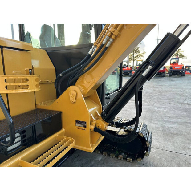 2015 Caterpillar 305.5E2-44019048