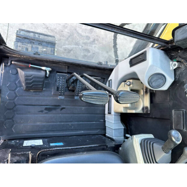 2015 Caterpillar 305.5E2-44019070