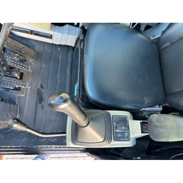 2015 Caterpillar 305.5E2-44019072