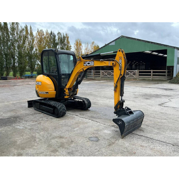 2015 جيه سي بي 8026 CTS-44019239