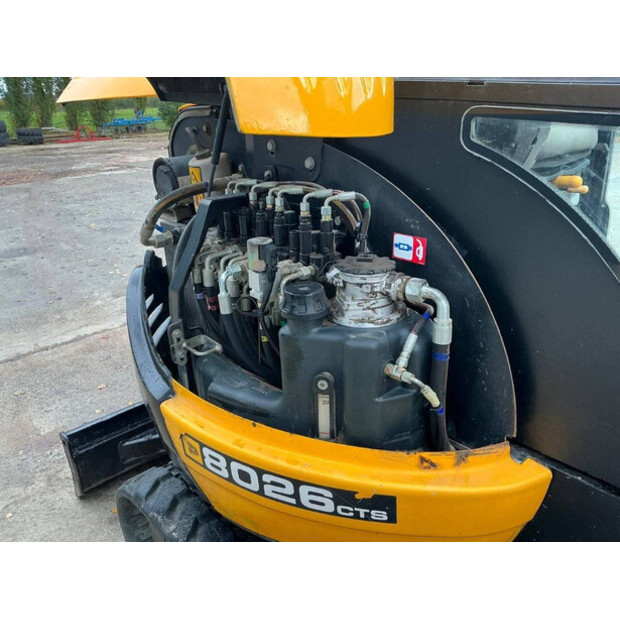 2015 جيه سي بي 8026 CTS-44019255