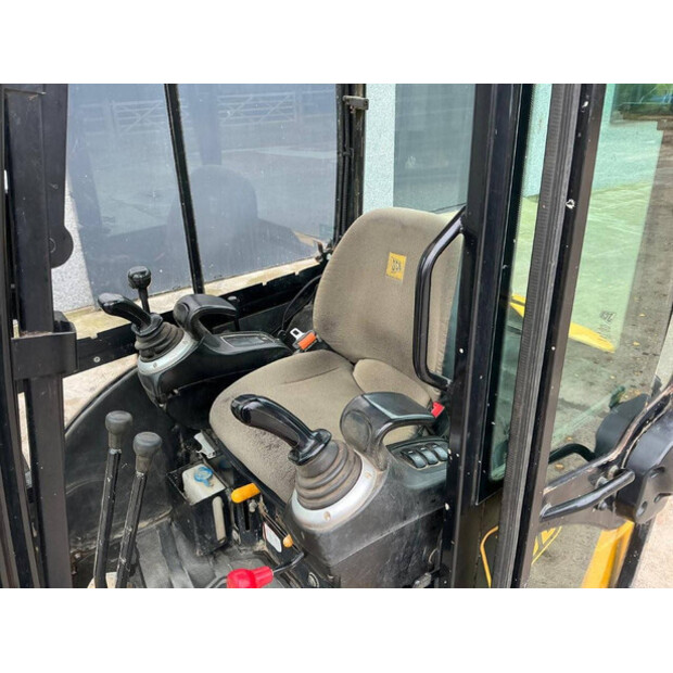 2015 جيه سي بي 8026 CTS-44019266