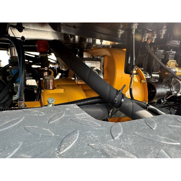 2025 Blanche TW36-44019619