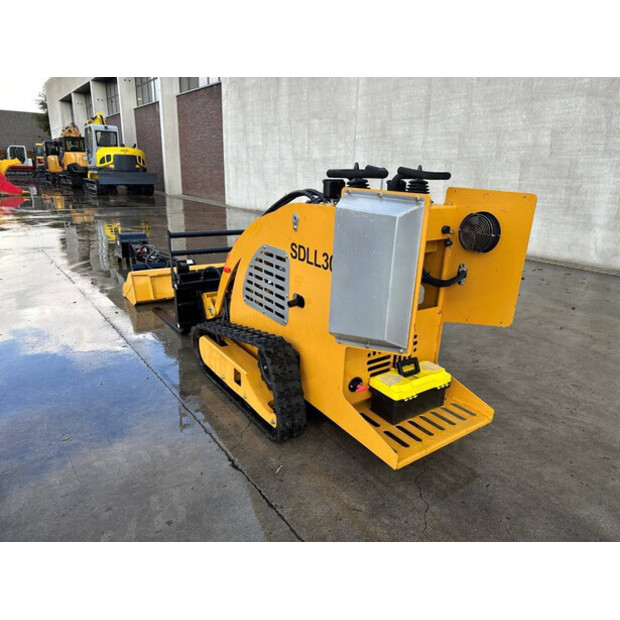 2025 Å koda SDLL30-44019675