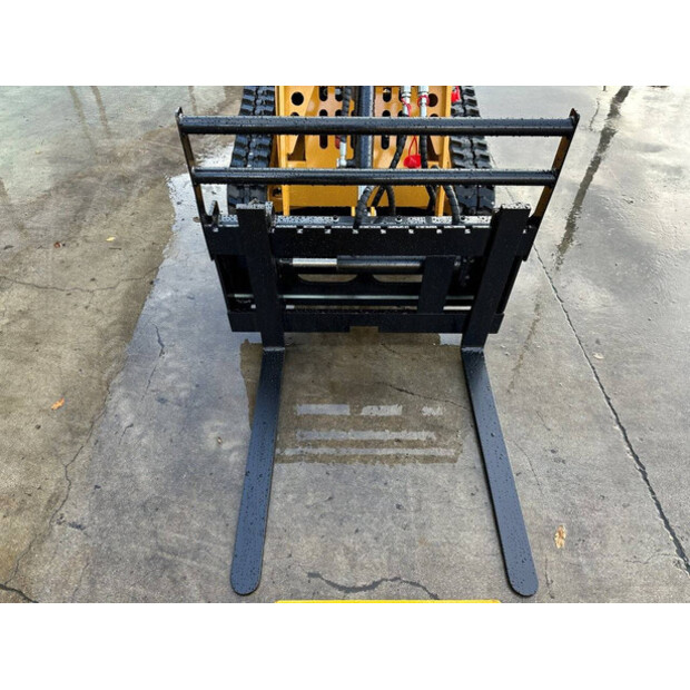 2025 Å koda SDLL30-44019685