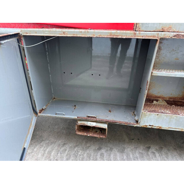 2013 سكايجاك SJ9250-44019812