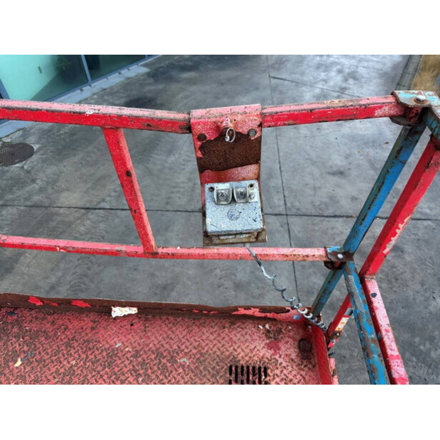 2013 سكايجاك SJ9250-44019820