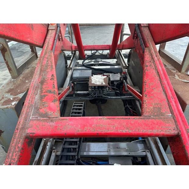 2013 سكايجاك SJ9250-44019843