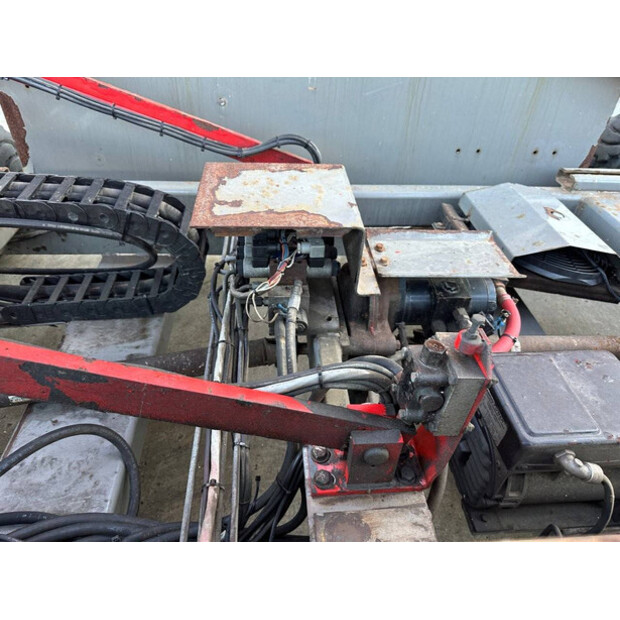 2013 سكايجاك SJ9250-44019845