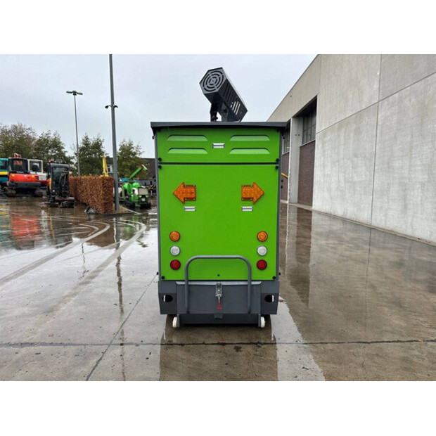 2025 Å koda DY2400-44019851