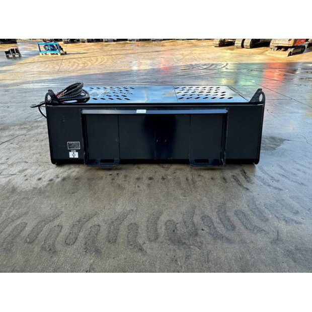 2025 جييي GY-RR78-44020228