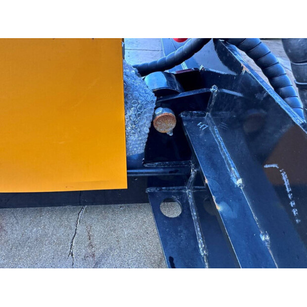 2025 Giyi HLS25-44020247