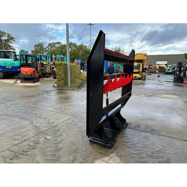 2025 Giyi FR70-44020262