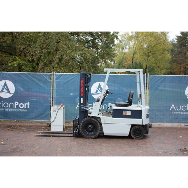 1992 Komatsu FB20-3-44020728