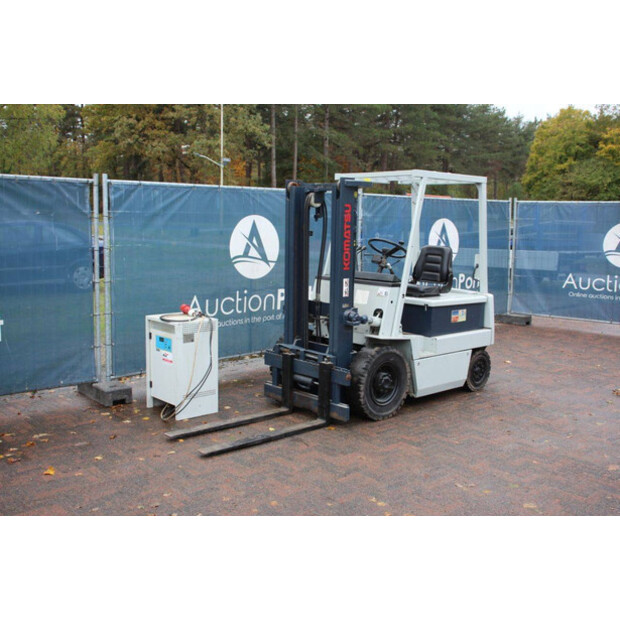 1992 Komatsu FB20-3-44020734