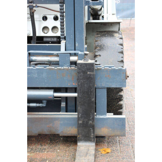 1992 Komatsu FB20-3-44020738