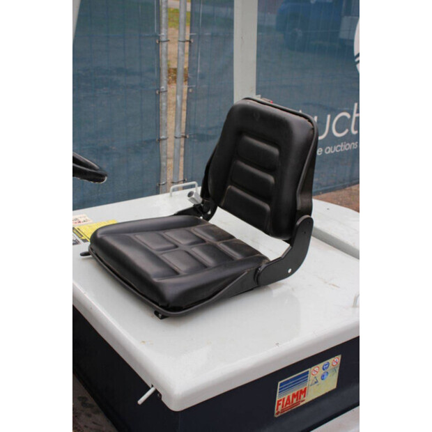 1992 Komatsu FB20-3-44020753