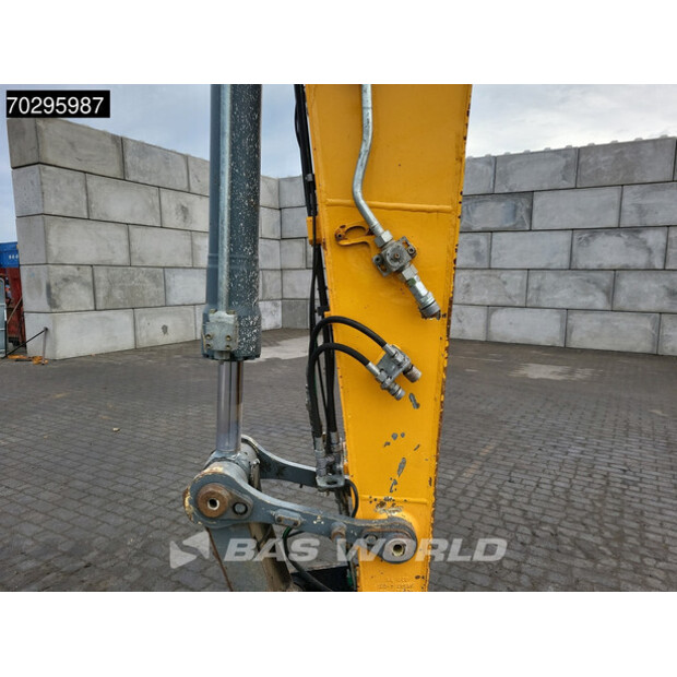 2016 ليبهير R922LC-44021207