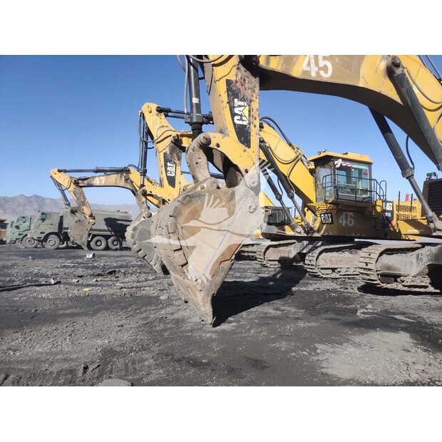 2013 Caterpillar 6015-44030351