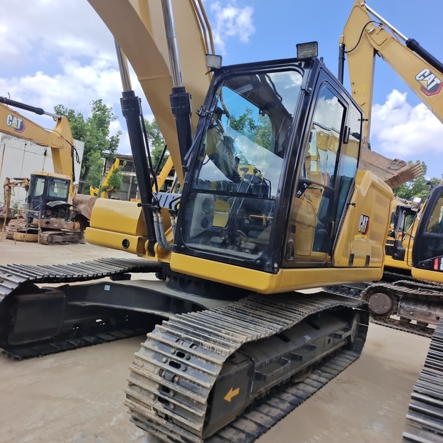 2023 Caterpillar 320GC-44034831