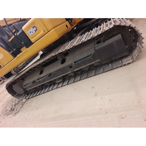 2023 Caterpillar 320GC-44034842